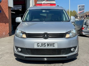 Used Volkswagen Caddy Maxi Life 2015 for sale - 74339815: Photo