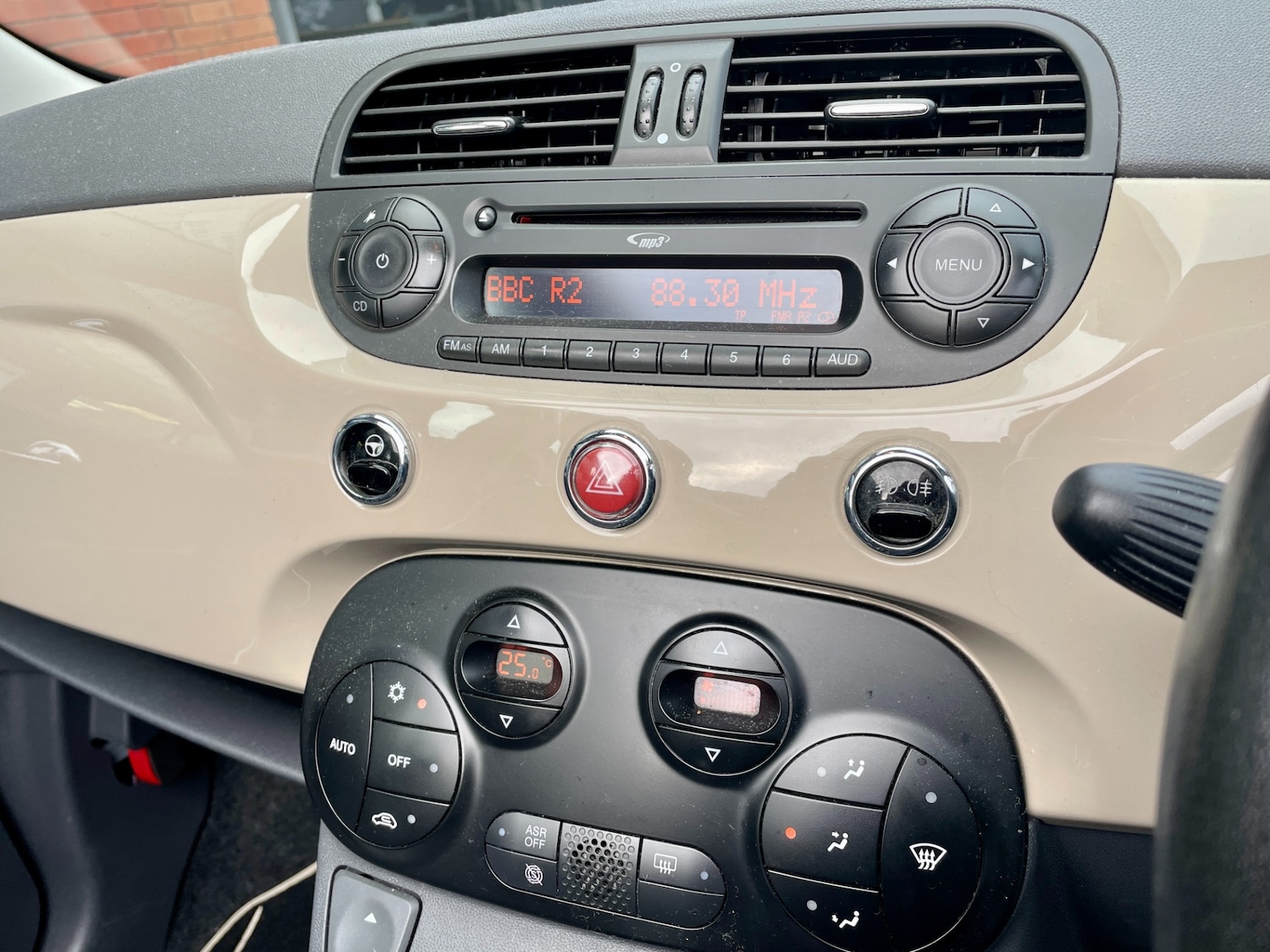 Used Fiat 500 2014 for sale - 76983970: Photo 27