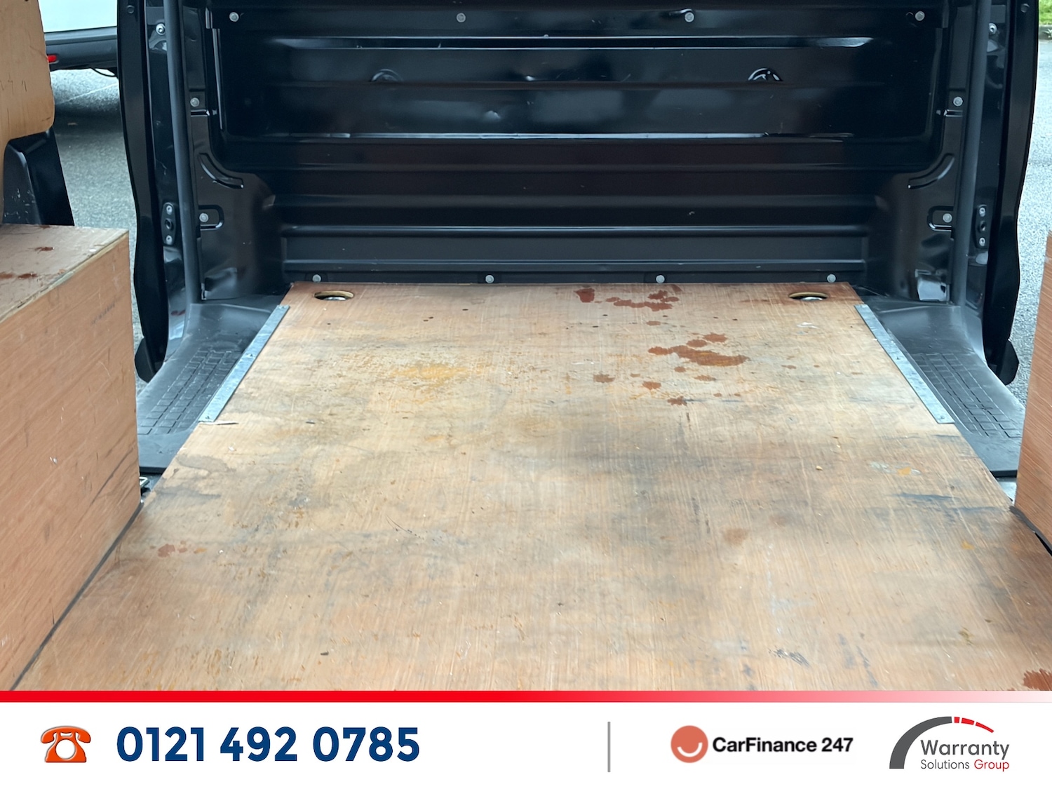 Used Vauxhall Vivaro 2022 for sale - 76863752: Photo 23