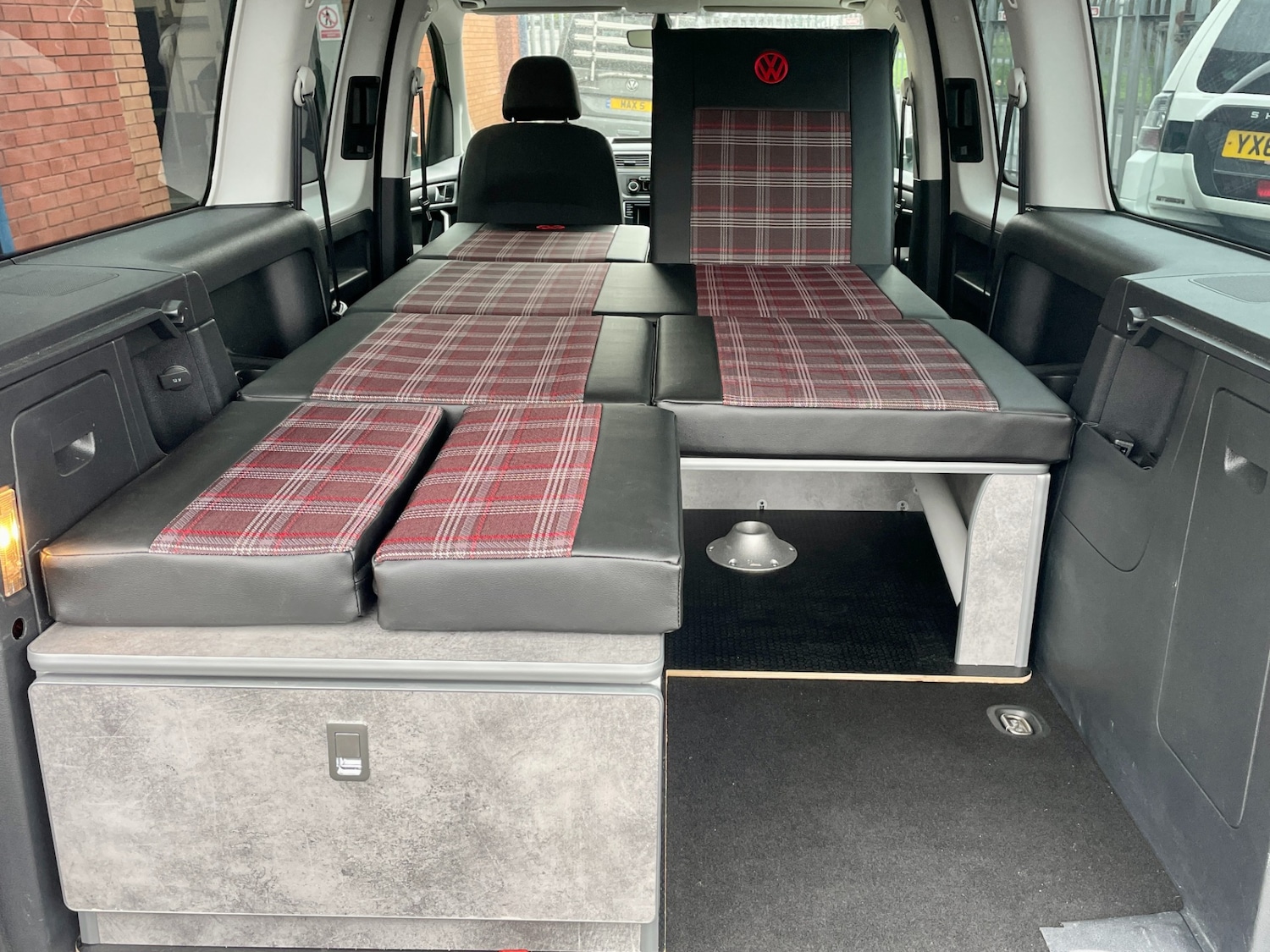 Used Volkswagen Caddy Maxi Life 2018 for sale - 77529813: Photo 12