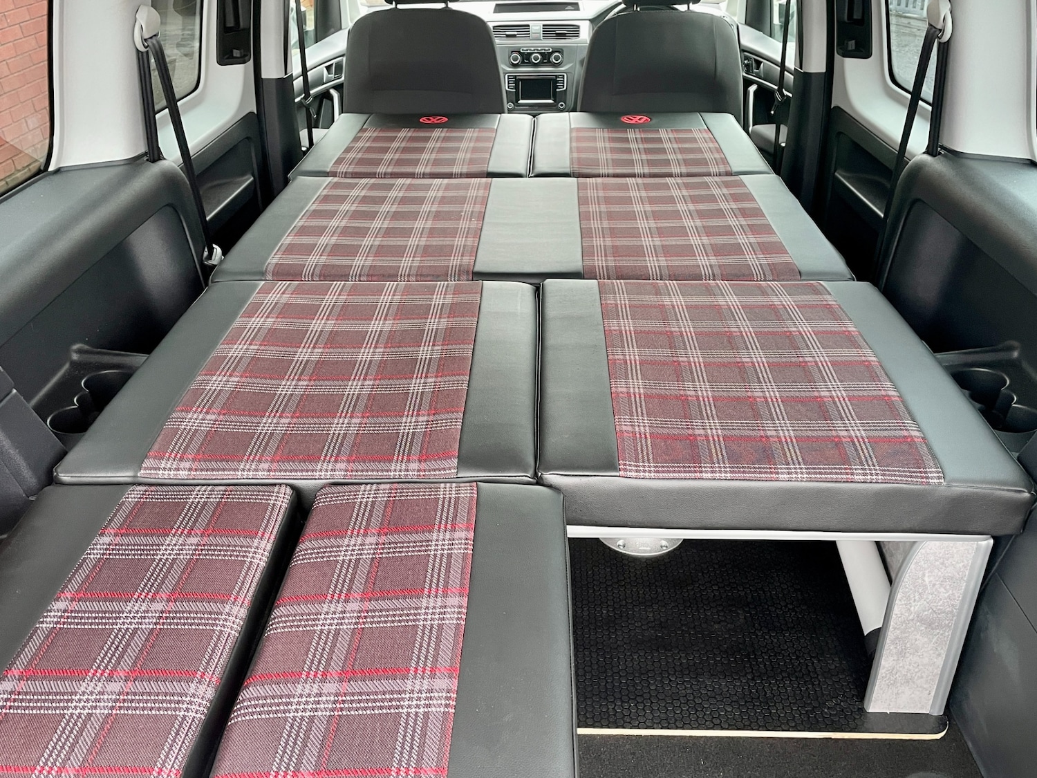 Used Volkswagen Caddy Maxi Life 2018 for sale - 77529813: Photo 14