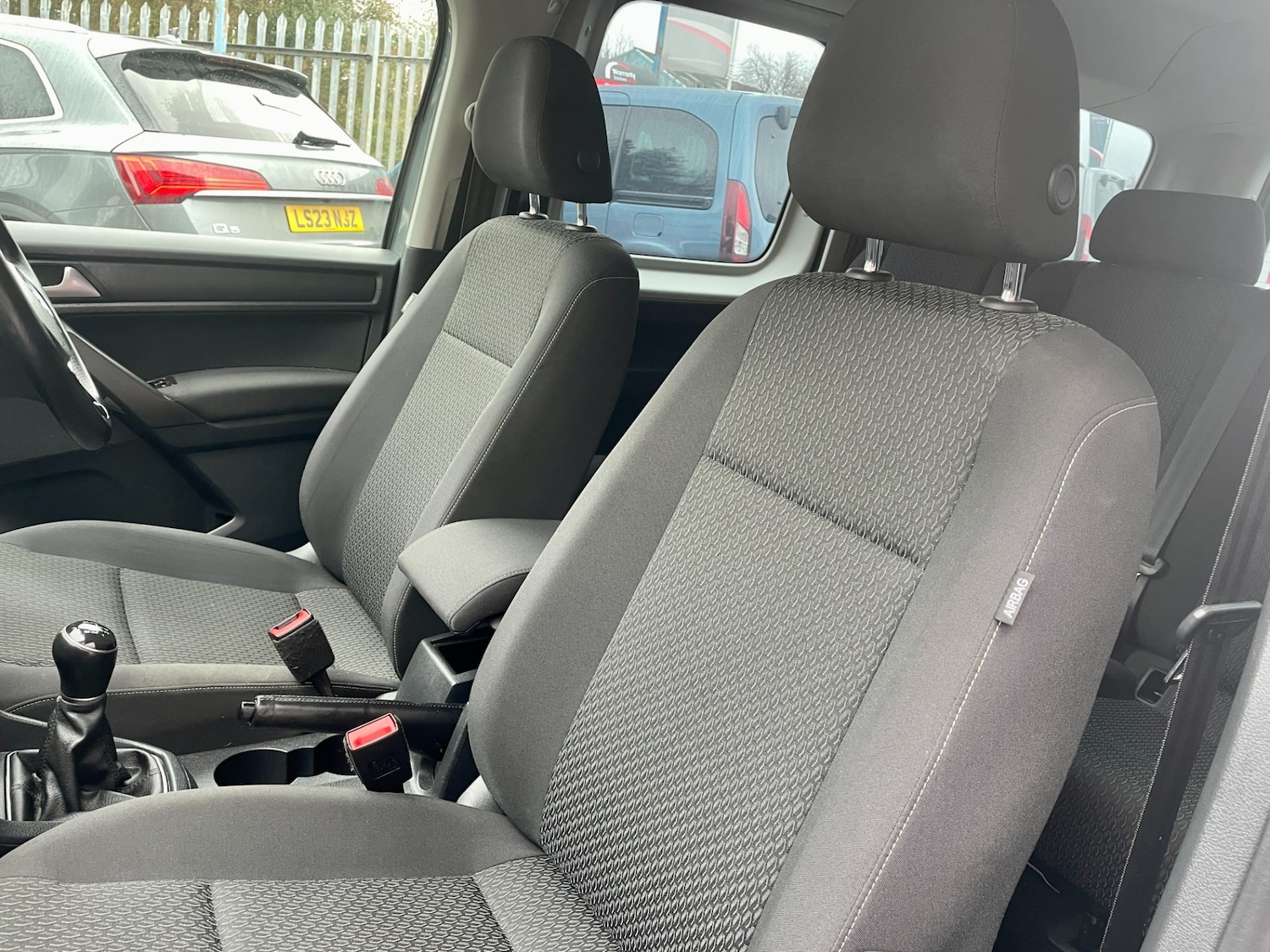 Used Volkswagen Caddy Maxi Life 2018 for sale - 77529813: Photo 30