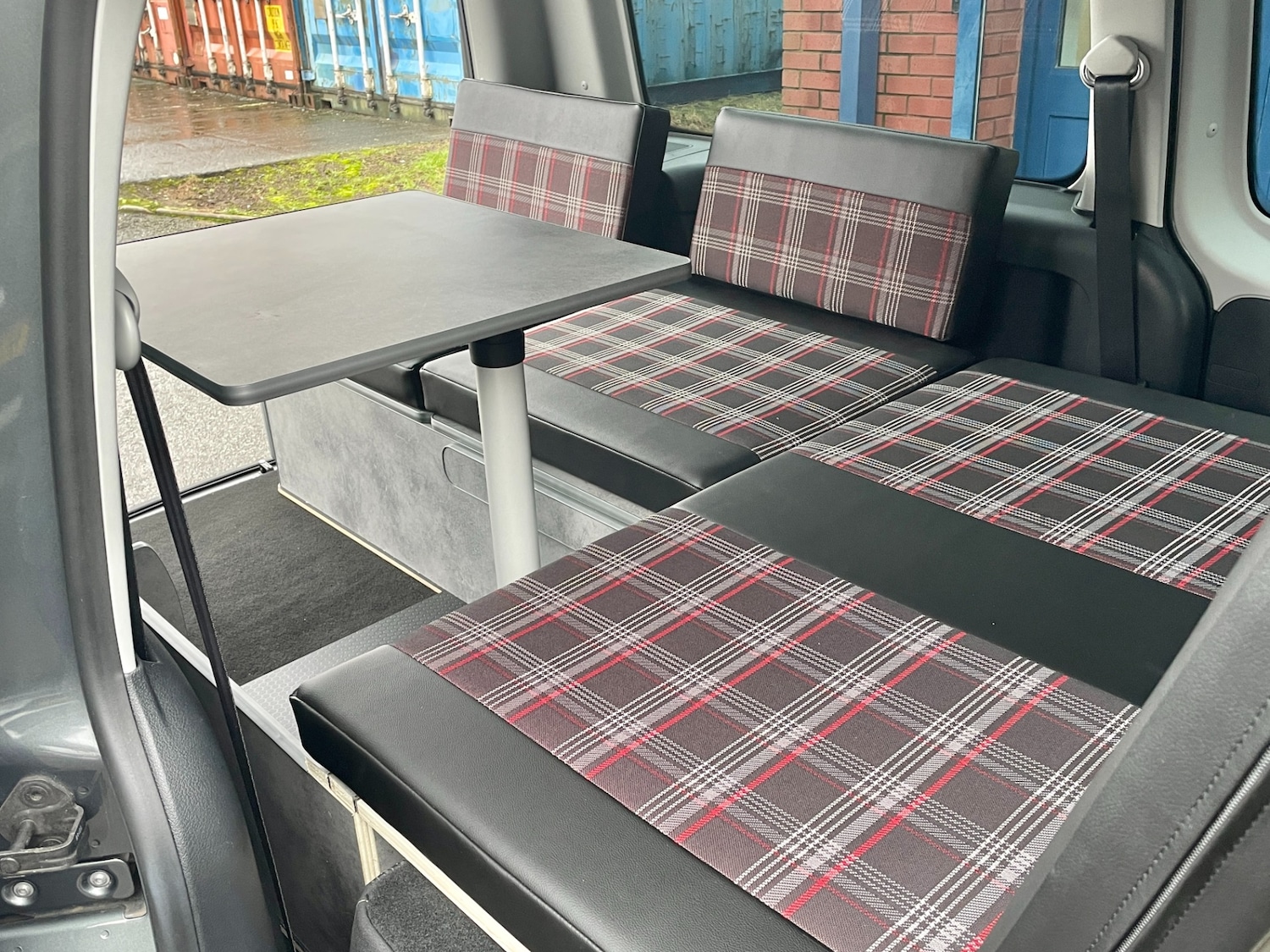 Used Volkswagen Caddy Maxi Life 2018 for sale - 77529813: Photo 5