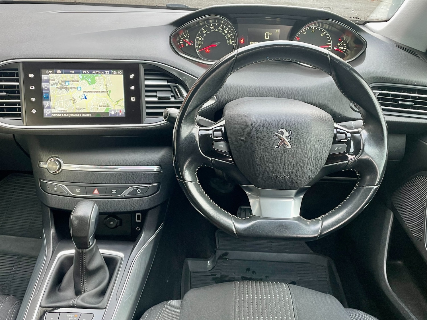 Used Peugeot 308 2016 for sale - 76748576: Photo 11