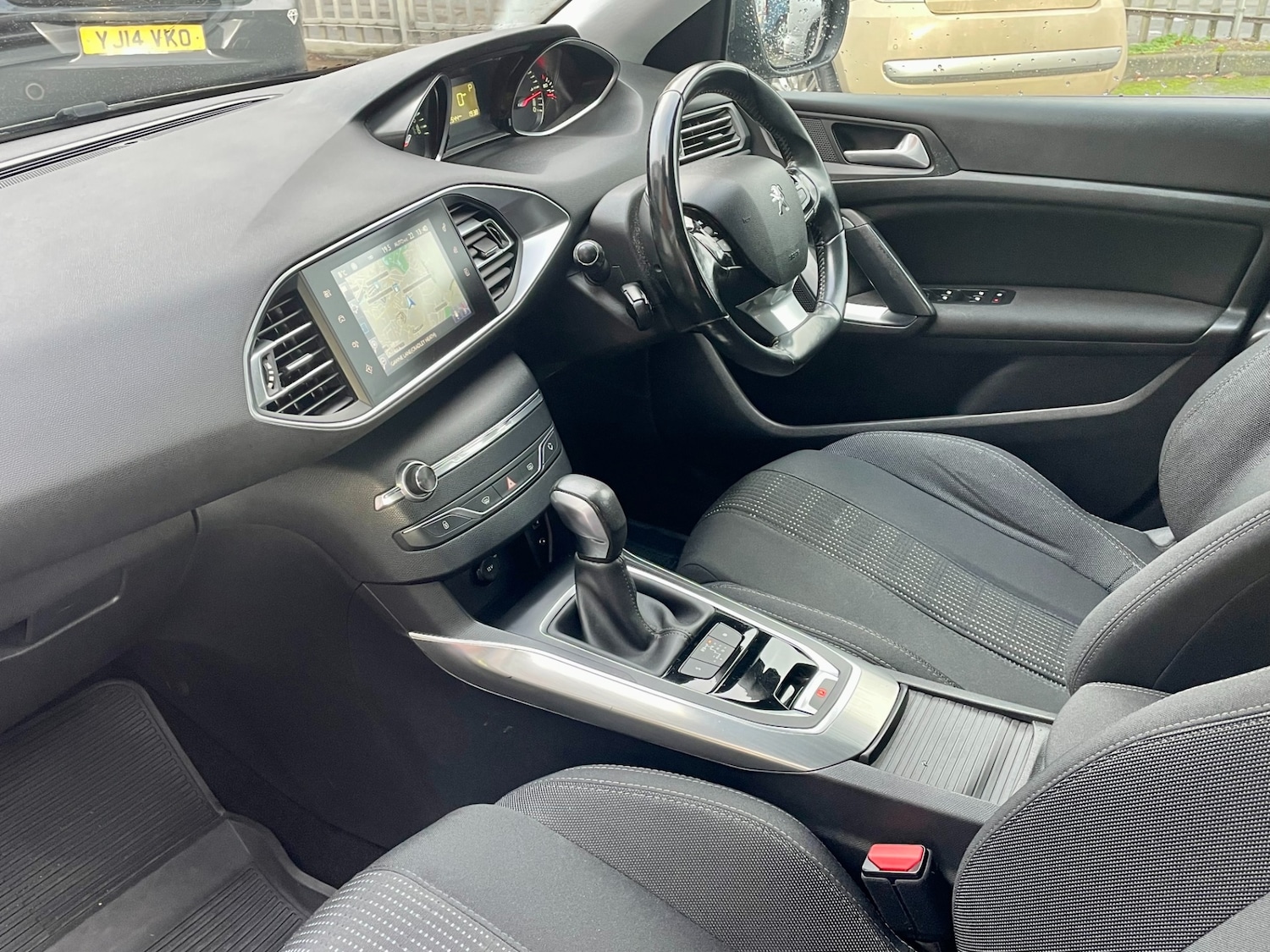 Used Peugeot 308 2016 for sale - 76748576: Photo 12