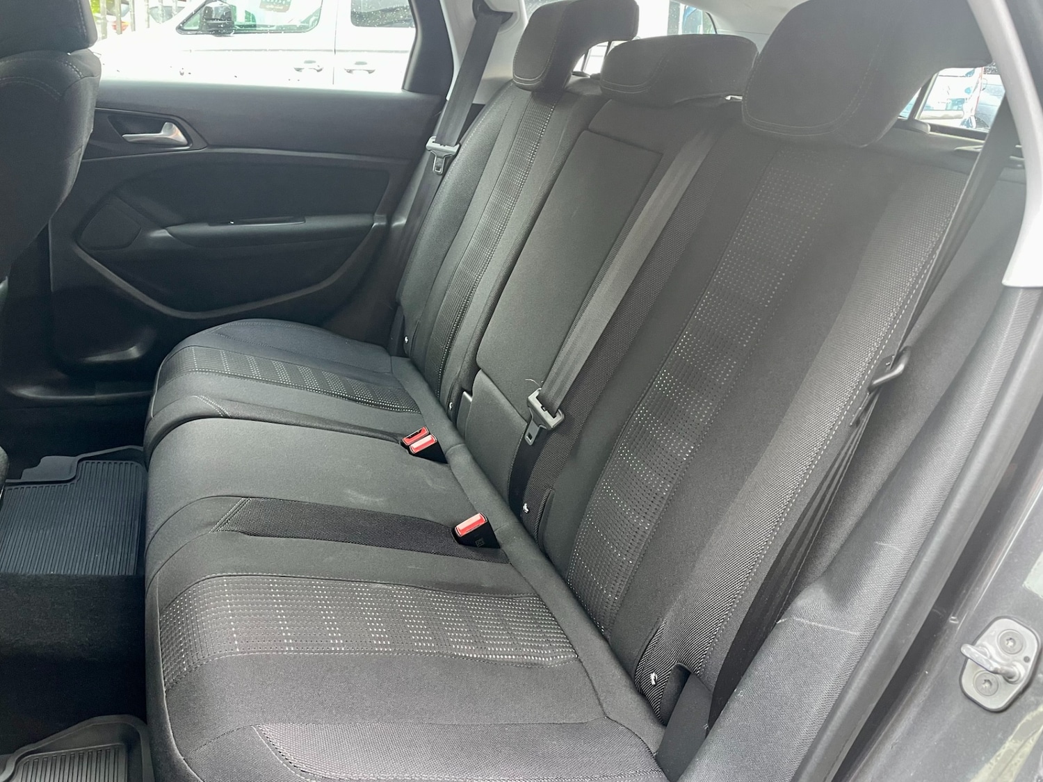 Used Peugeot 308 2016 for sale - 76748576: Photo 16