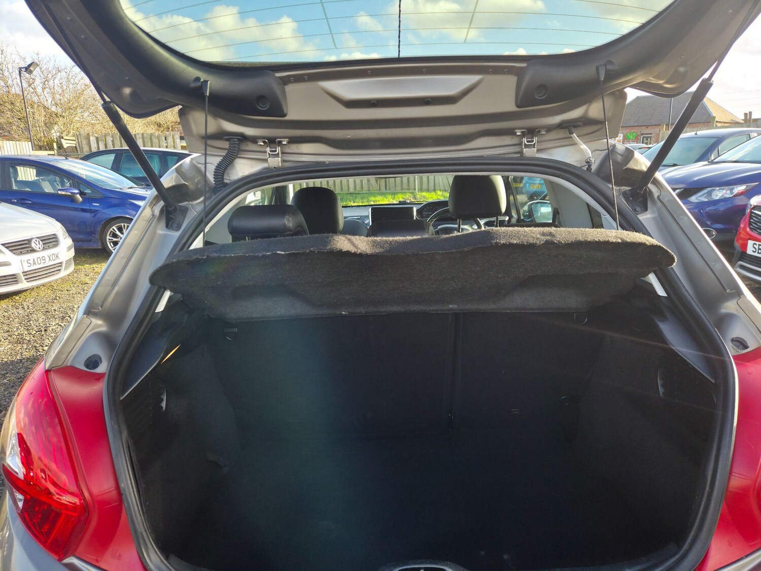 Used Peugeot 208 for sale - 77705433: Photo 13