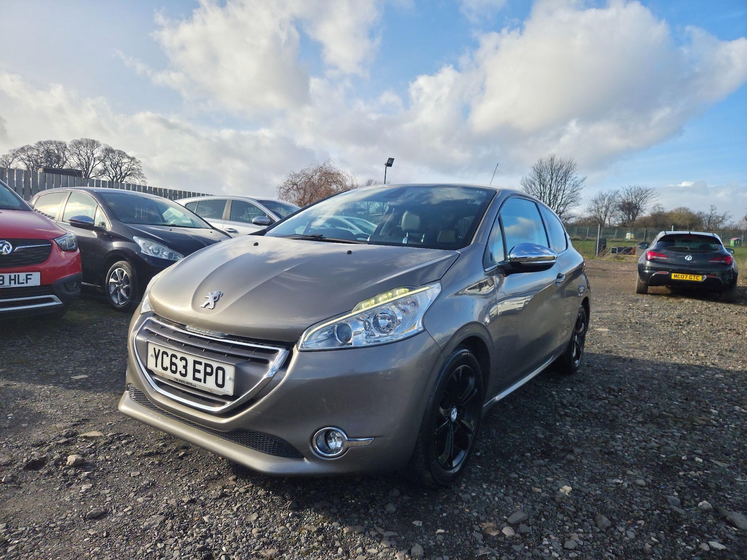 Used Peugeot 208 for sale - 77705433: Photo 3