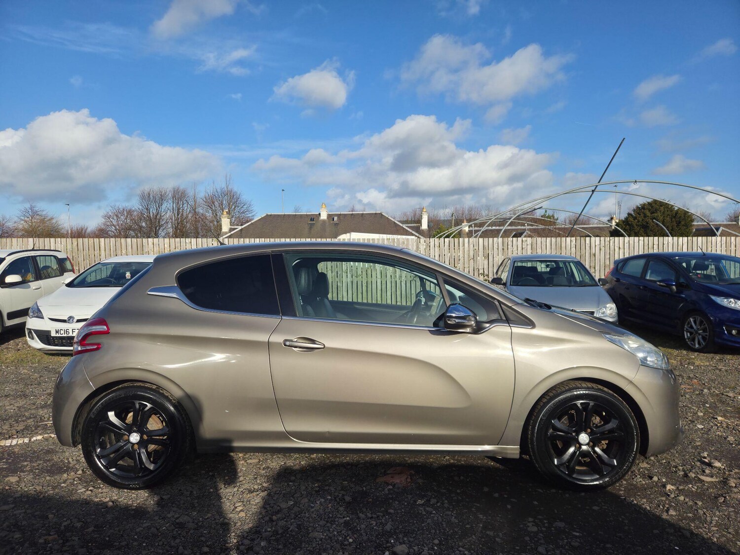 Used Peugeot 208 for sale - 77705433: Photo 6