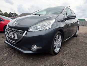 Used Peugeot 208 2012 for sale - 79645736: Photo