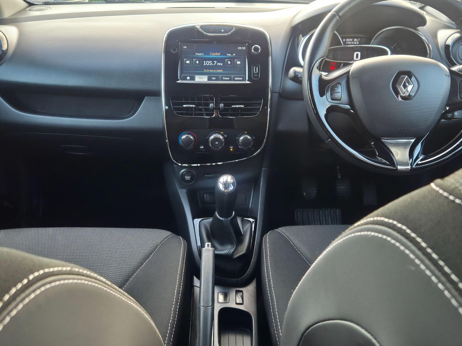 Used Renault Clio 2014 for sale - 76866240: Photo 12