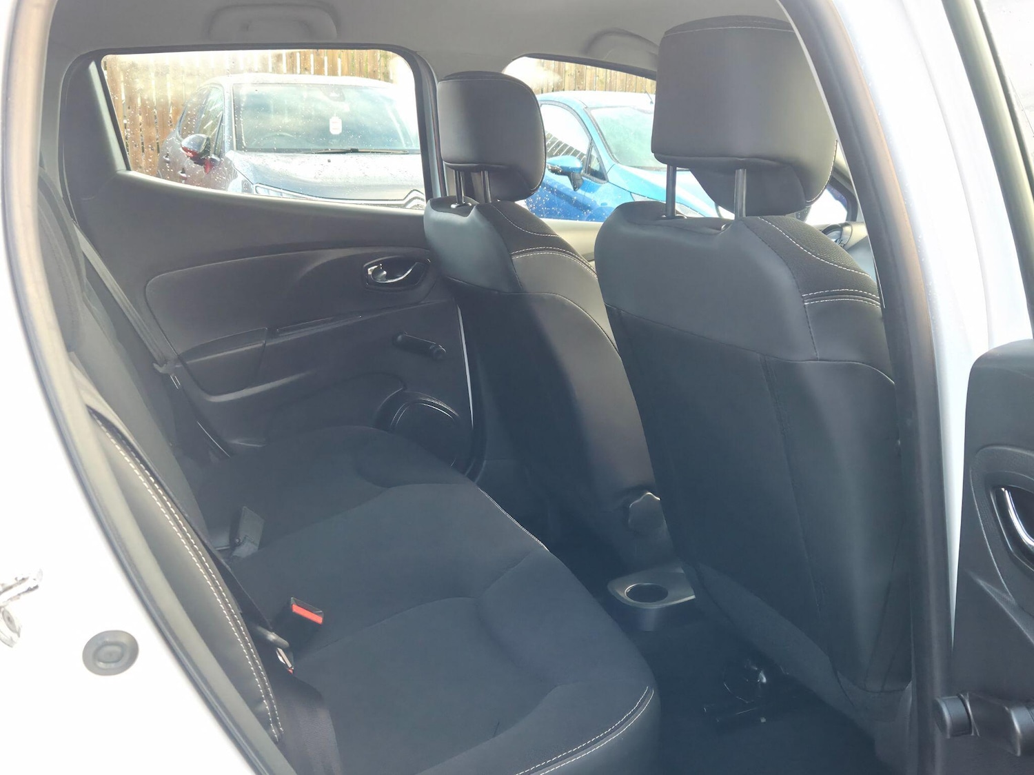 Used Renault Clio 2014 for sale - 76866240: Photo 13