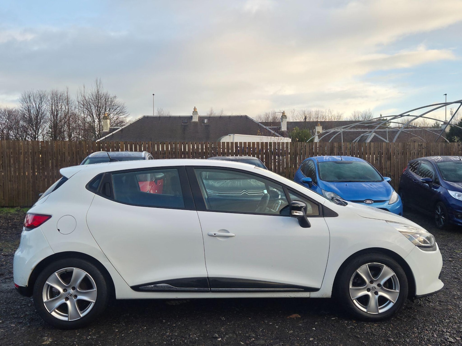 Used Renault Clio 2014 for sale - 76866240: Photo 8