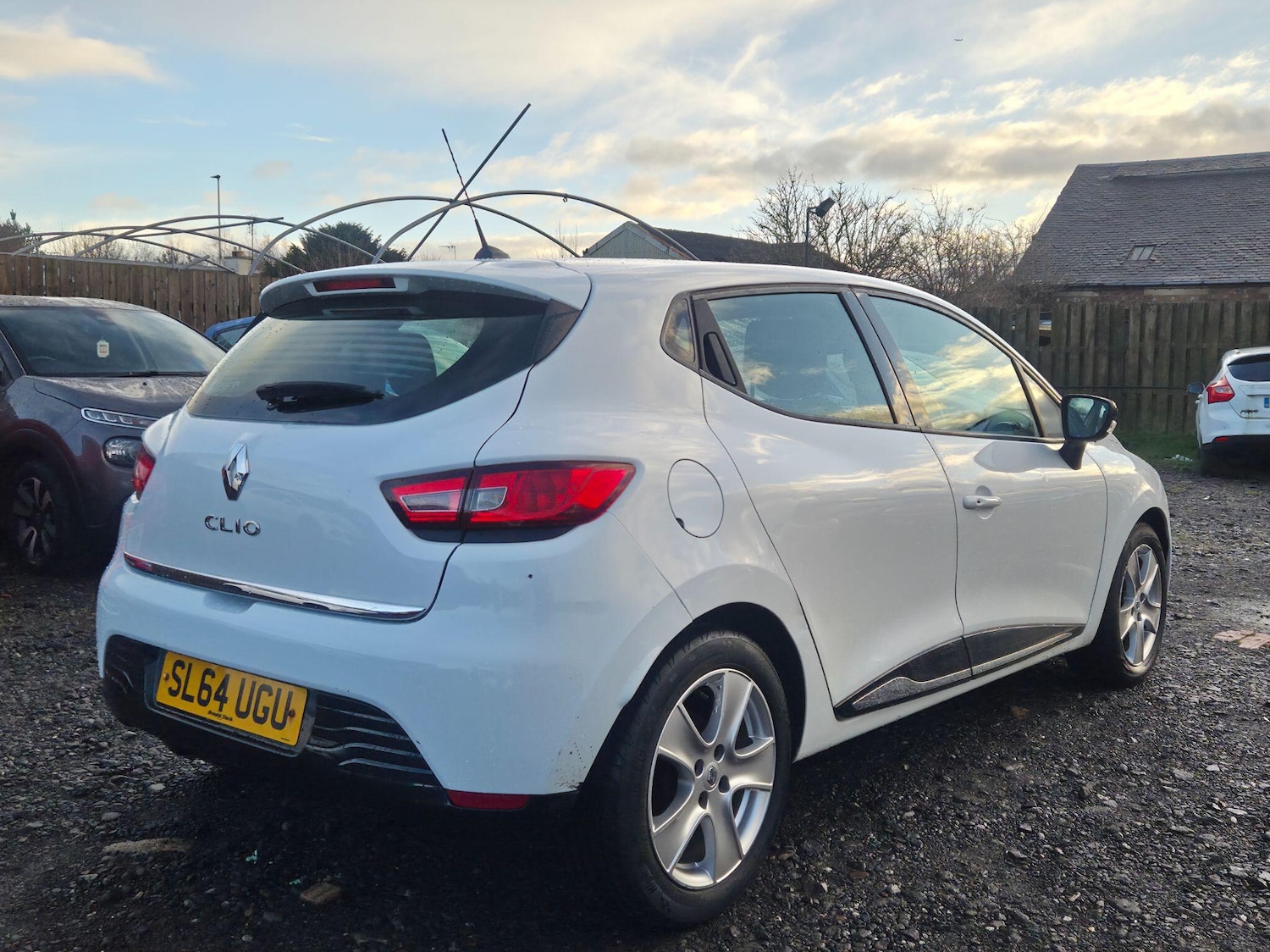 Used Renault Clio 2014 for sale - 76866240: Photo 9