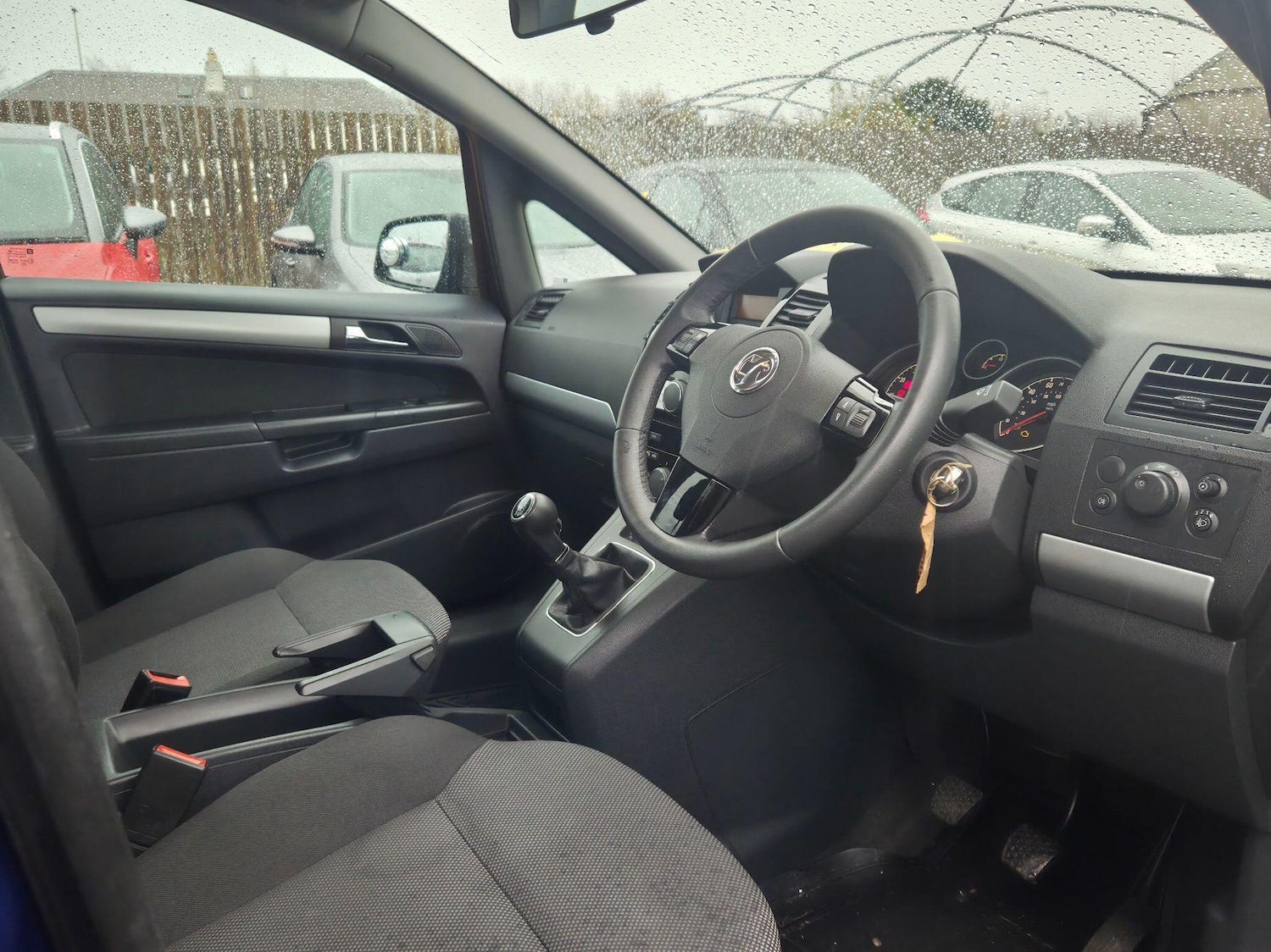 Used Vauxhall Zafira for sale - 76527680: Photo 12