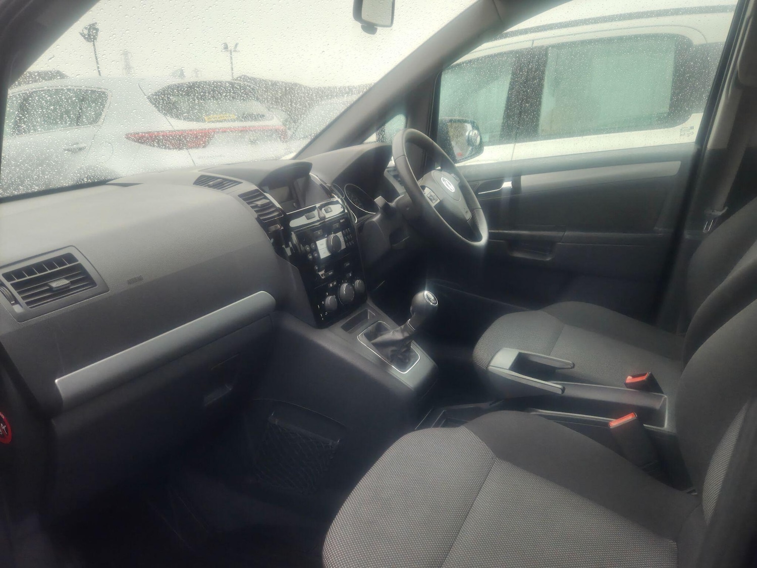 Used Vauxhall Zafira for sale - 76527680: Photo 13