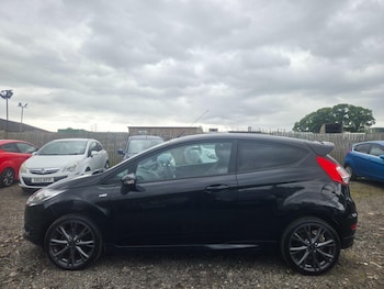 Used Ford Fiesta 2016 for sale - 78636307: Photo