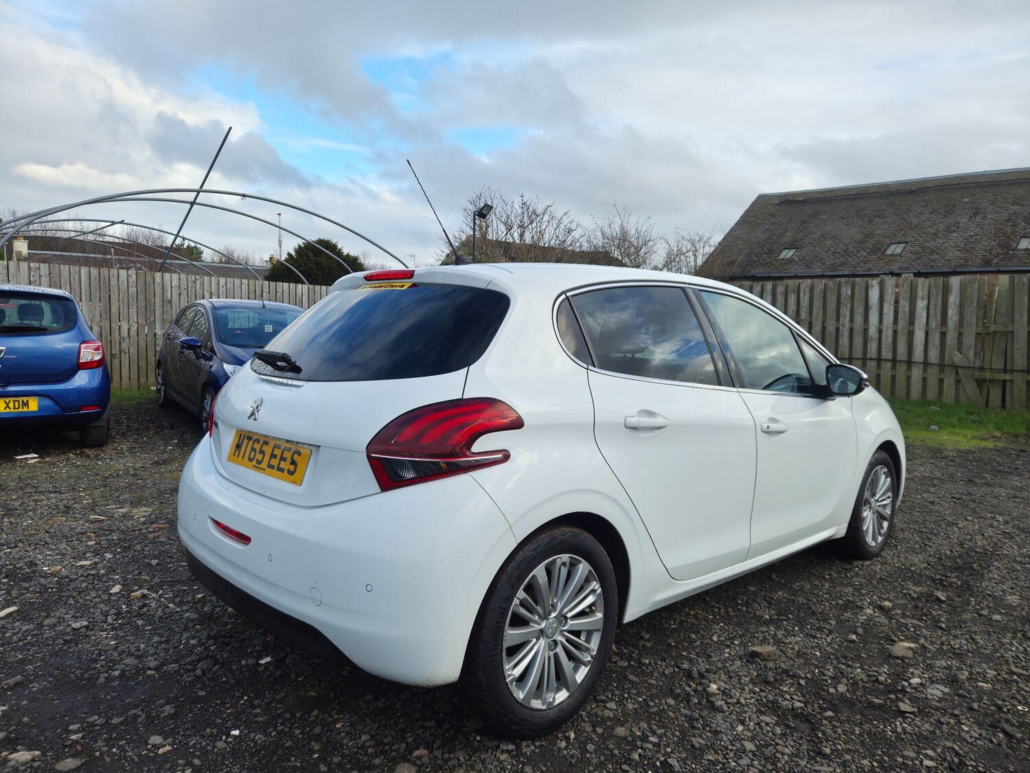 Used Peugeot 208 2015 for sale - 77882446: Photo 9