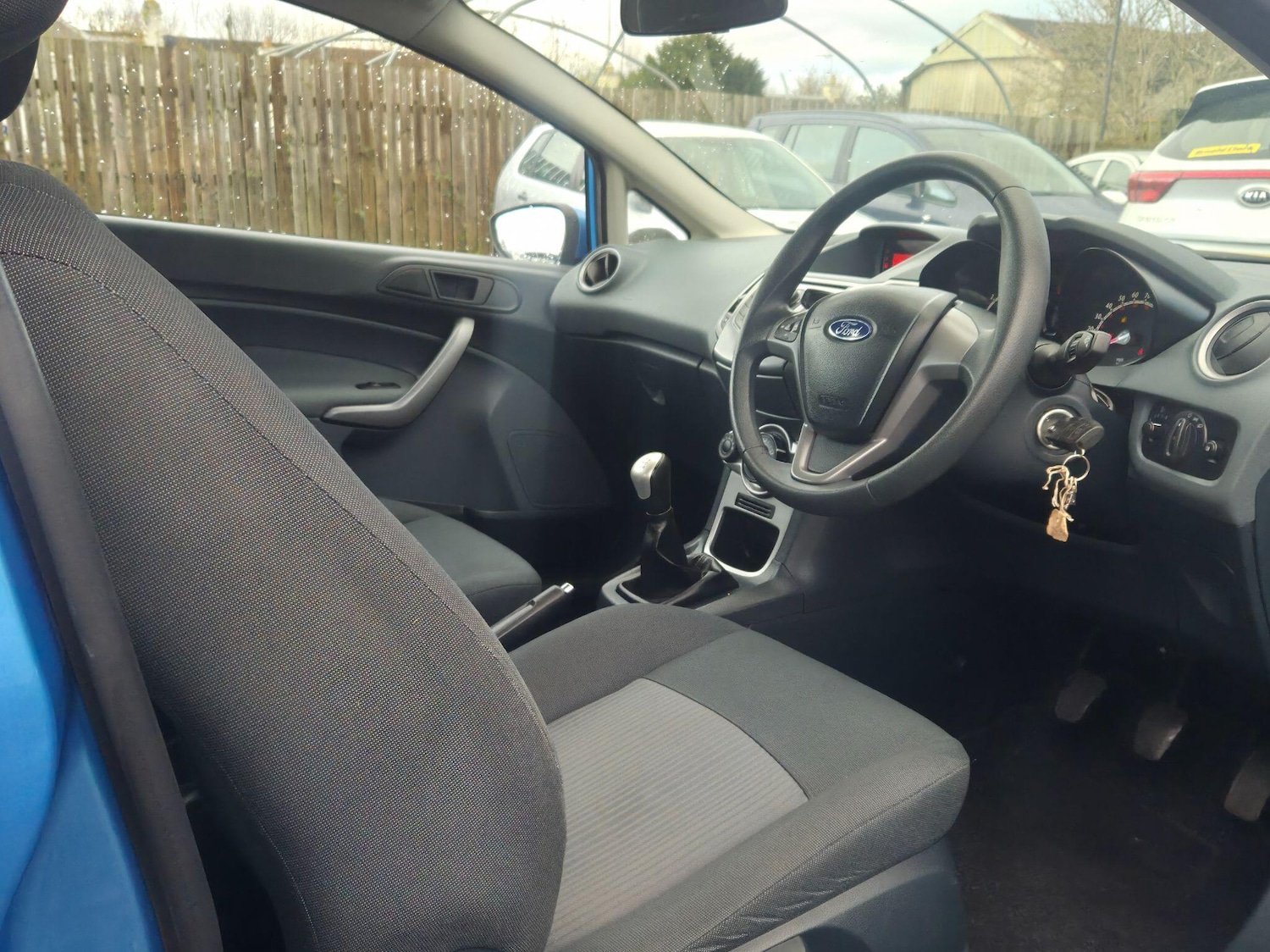 Used Ford Fiesta 2010 for sale - 76752784: Photo 10