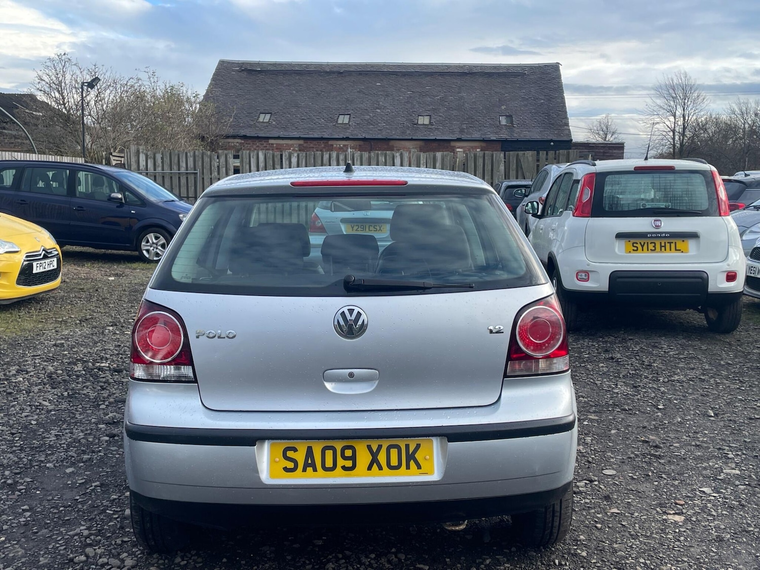 Used Volkswagen Polo 2009 for sale - 76538349: Photo 3