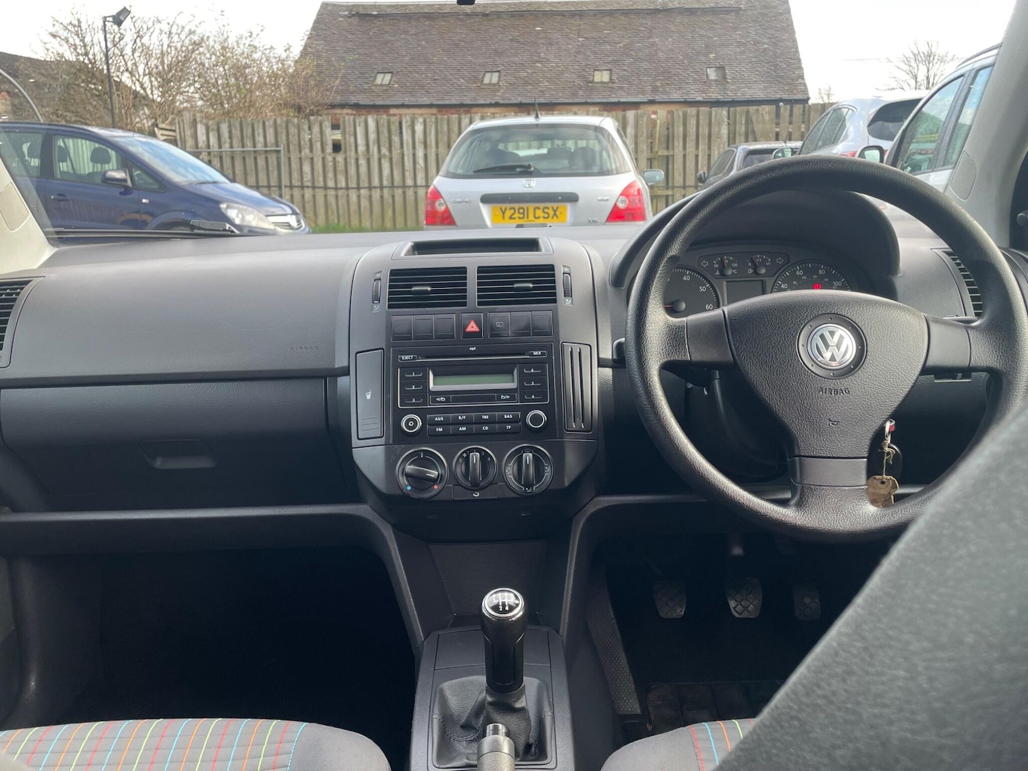 Used Volkswagen Polo 2009 for sale - 76538349: Photo 6