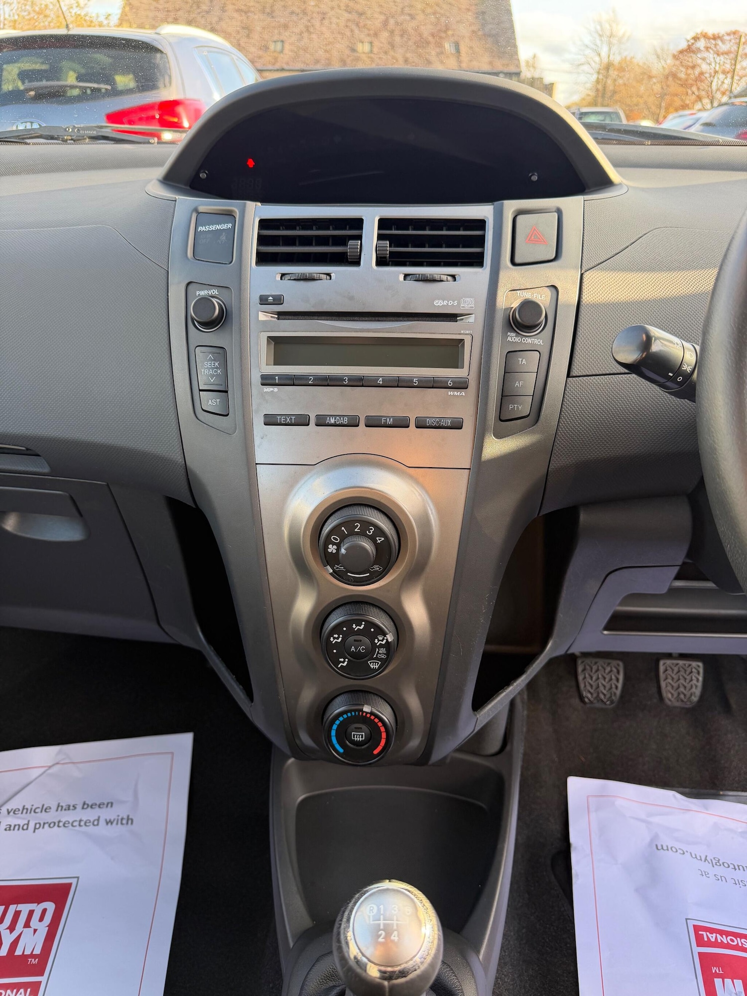 Used Toyota Yaris 2009 for sale - 76425814: Photo 13