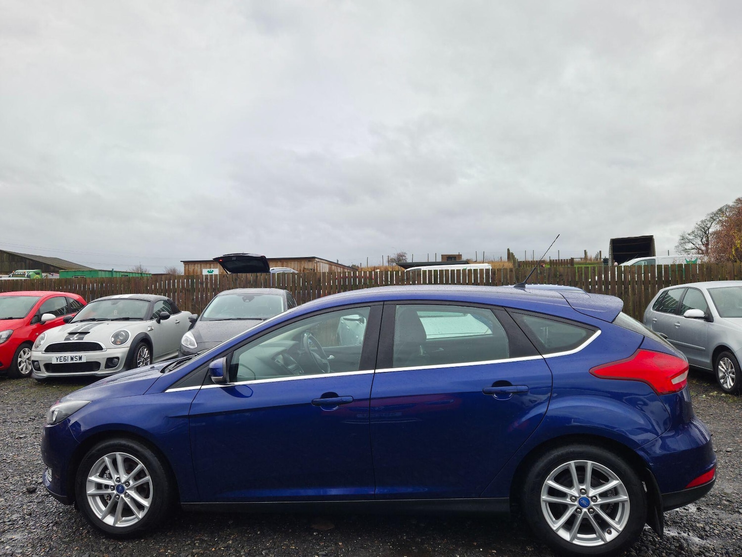 Used Ford Focus 2015 for sale - 76887415: Photo 3