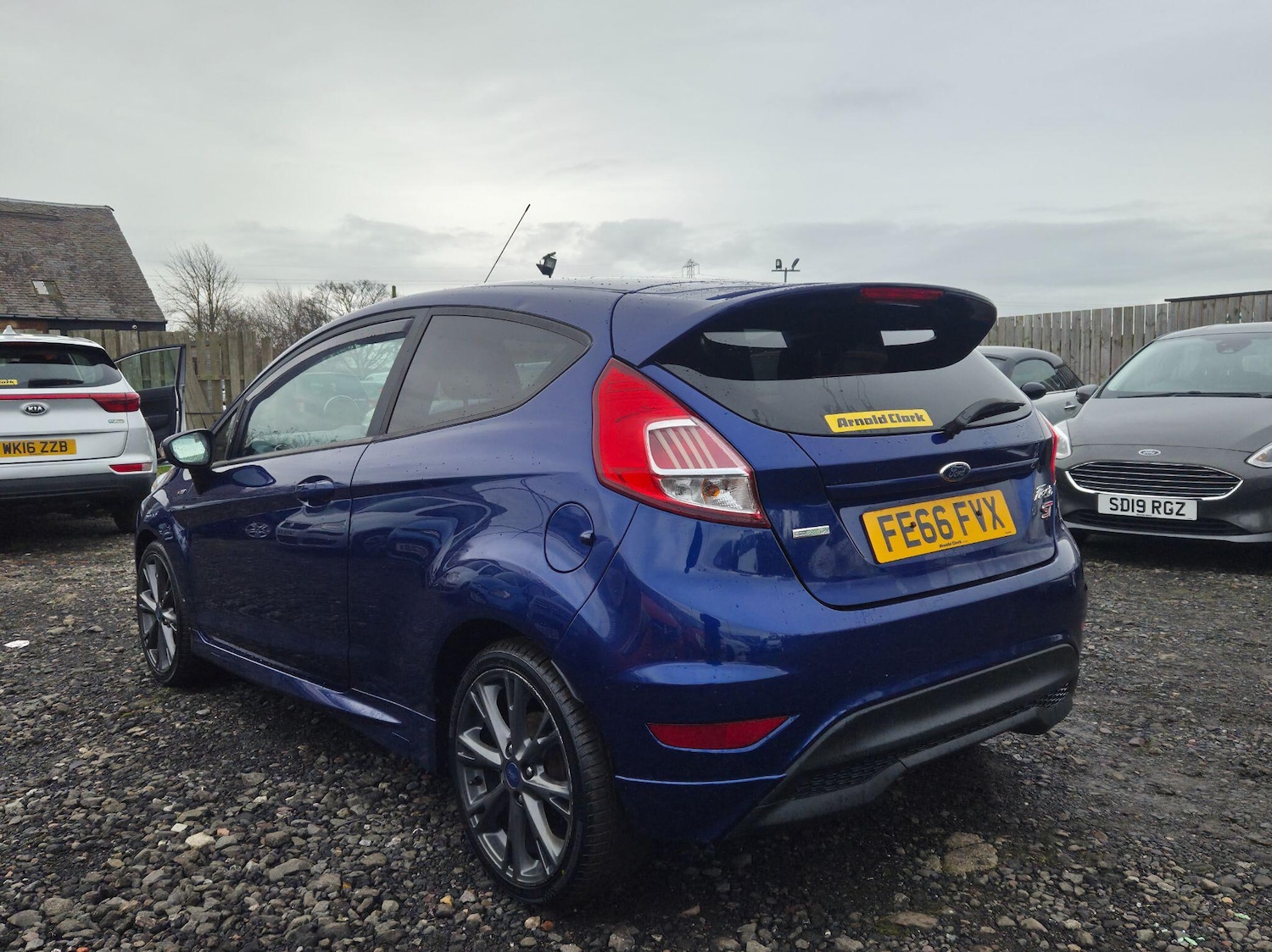 Used Ford Fiesta 2016 for sale - 76753182: Photo 3