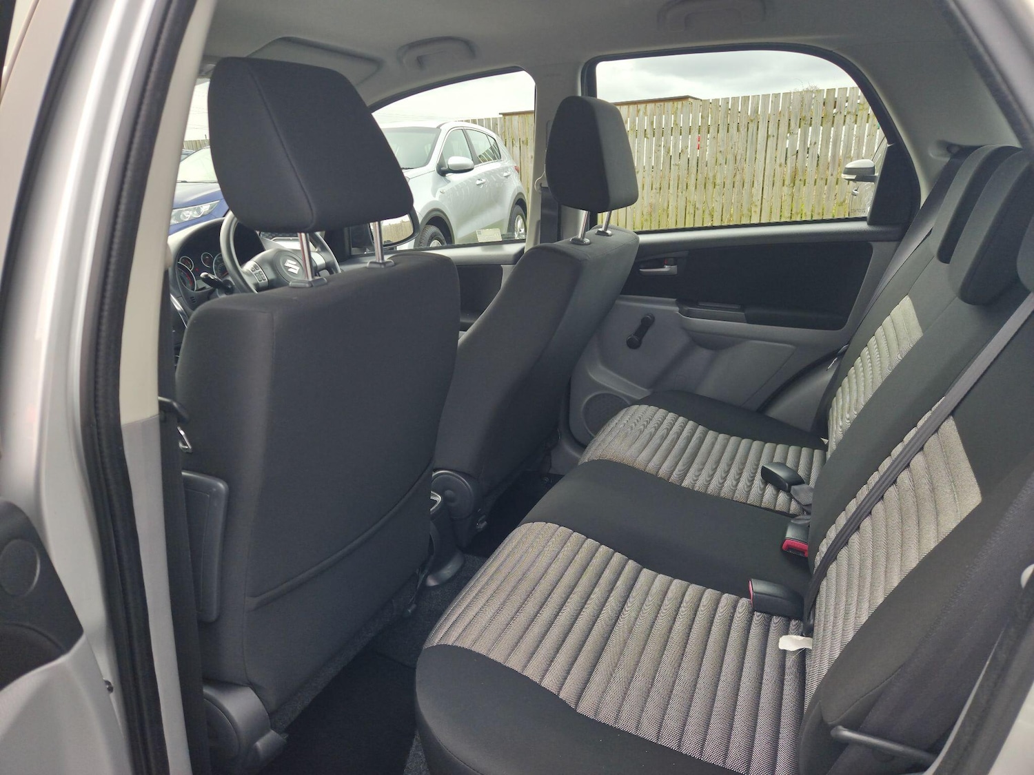 Used Suzuki SX4 for sale - 78135879: Photo 12