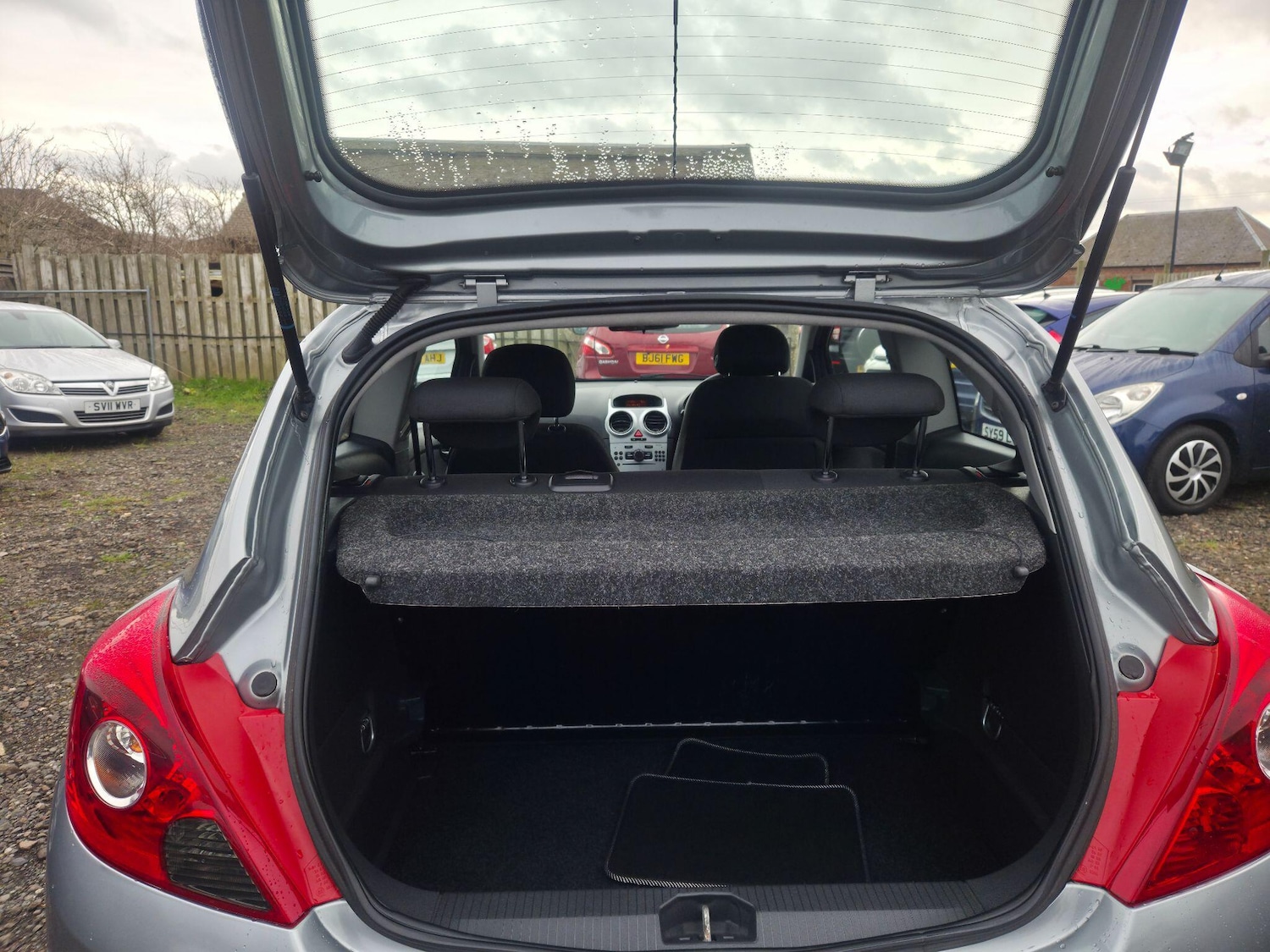 Used Vauxhall Corsa 2012 for sale - 76935882: Photo 14