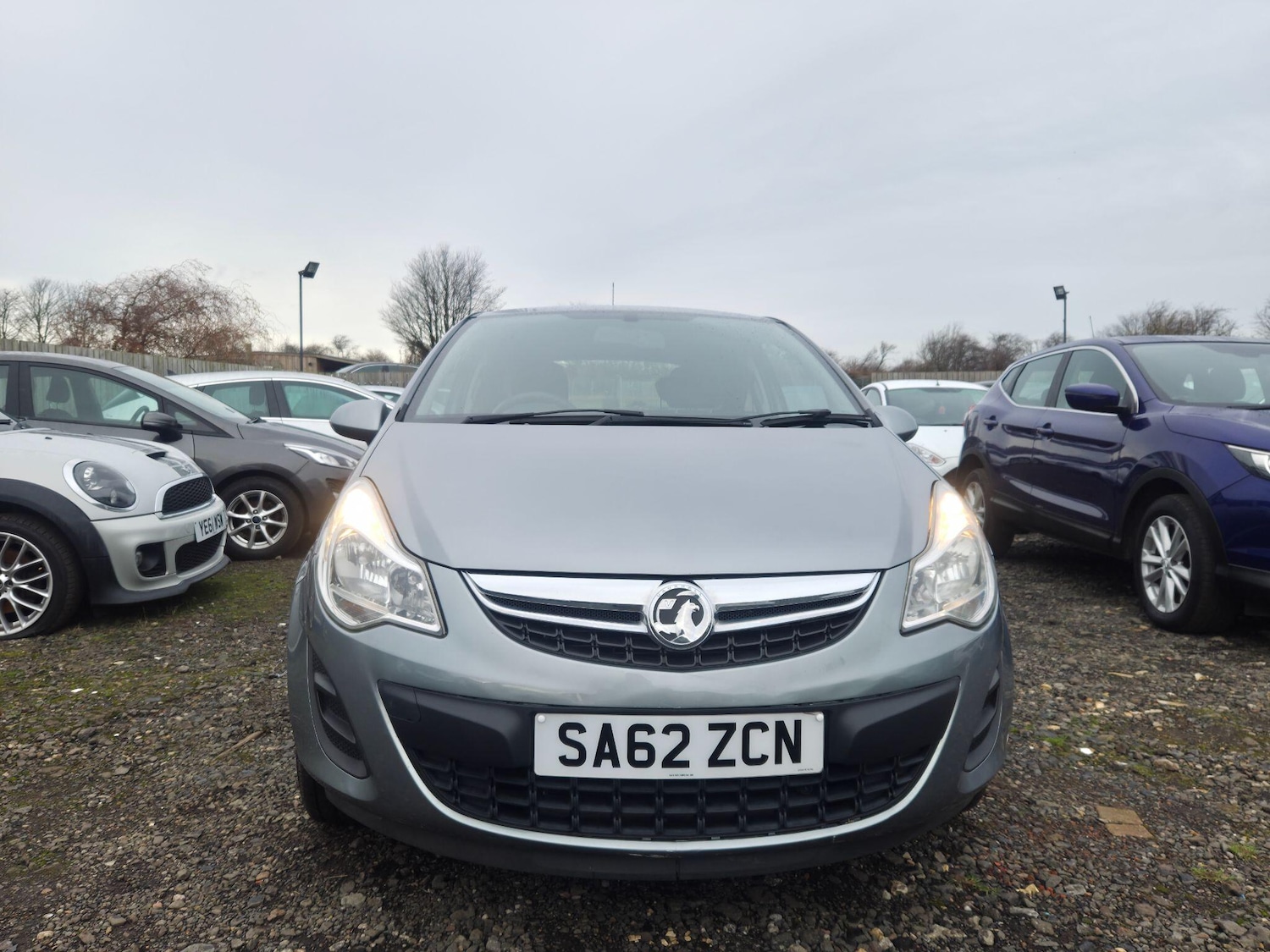 Used Vauxhall Corsa 2012 for sale - 76935882: Photo 2