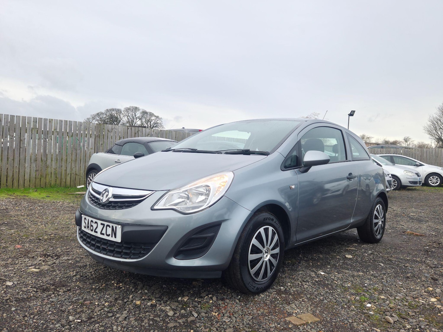 Used Vauxhall Corsa 2012 for sale - 76935882: Photo 3