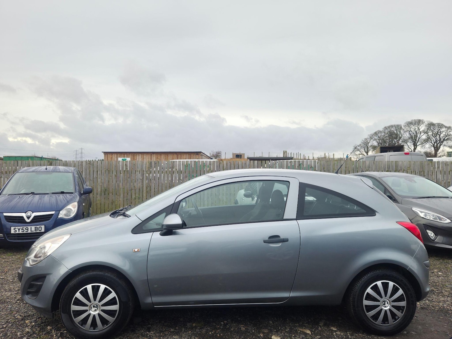Used Vauxhall Corsa 2012 for sale - 76935882: Photo 5