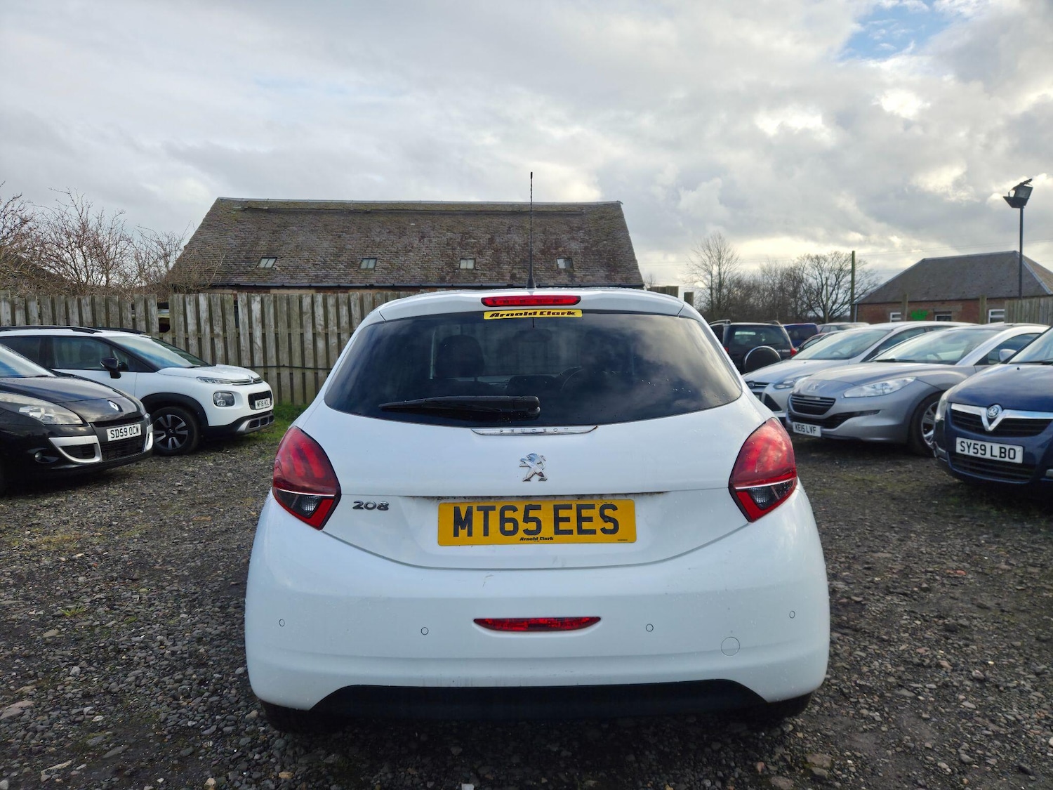 Used Peugeot 208 2015 for sale - 77496467: Photo 7