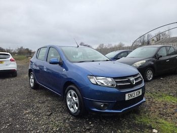 Used Dacia Sandero 2013 for sale - 77441367: Photo