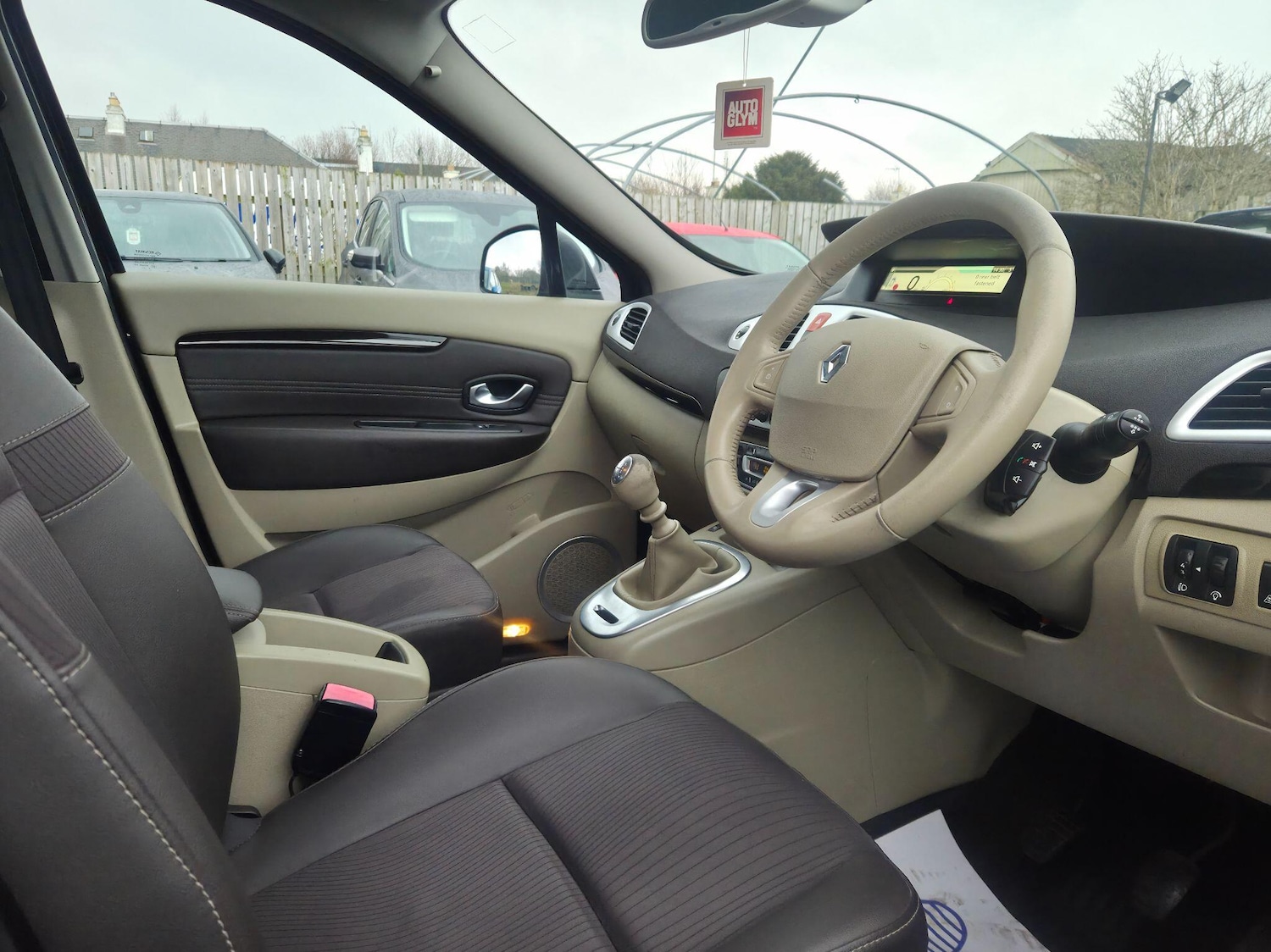 Used Renault Scenic 2009 for sale - 77439942: Photo 12