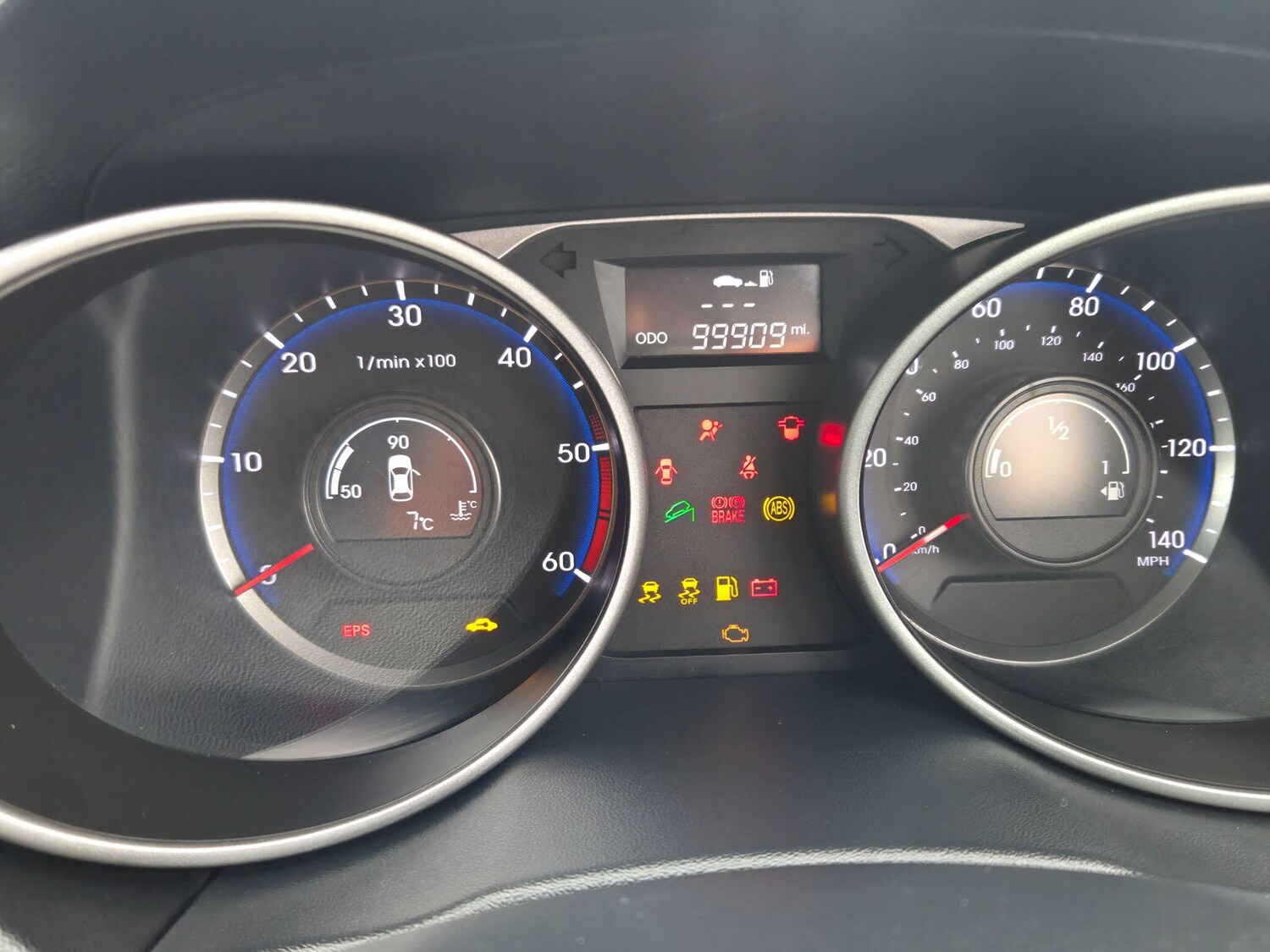 Used Hyundai Ix35 2012 for sale - 76377687: Photo 15