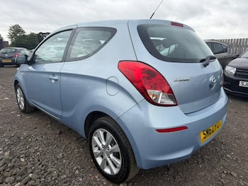 Used Hyundai i20 2012 for sale - 79836176: Photo