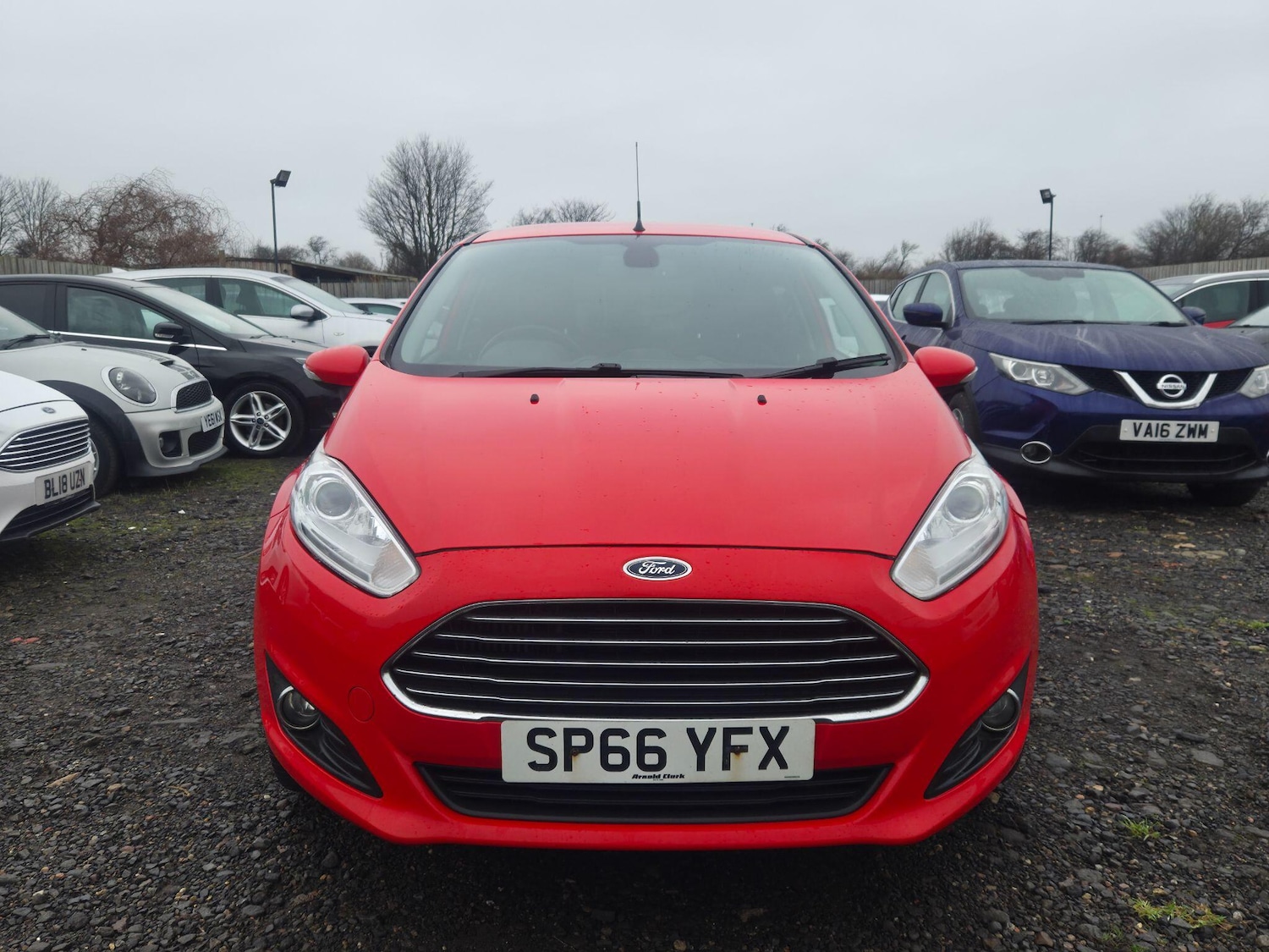 Used Ford Fiesta 2016 for sale - 77057316: Photo 2