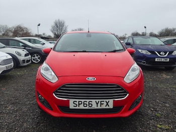 Used Ford Fiesta 2016 for sale - 77057316: Photo