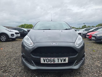 Used Ford Fiesta 2016 for sale - 78759242: Photo