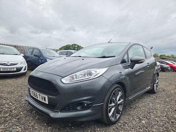 Used Ford Fiesta 2016 for sale - 78759242: Photo