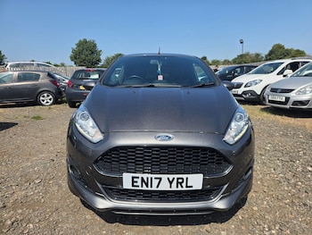 Used Ford Fiesta 2017 for sale - 79224682: Photo
