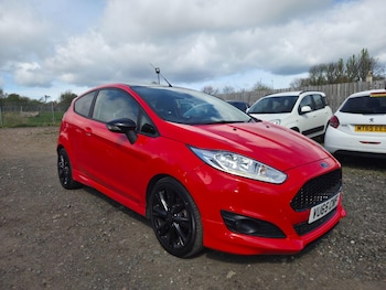 Used Ford Fiesta 2015 for sale - 78301195: Photo
