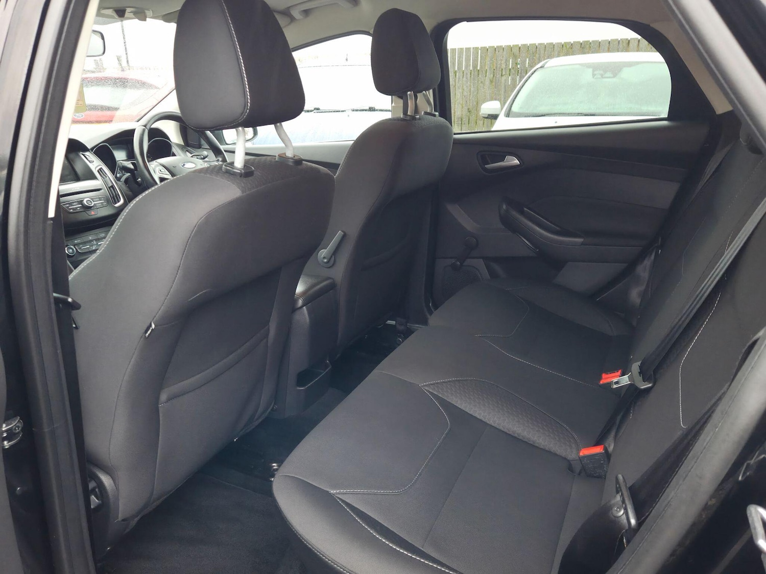 Used Ford Focus 2017 for sale - 77057469: Photo 11