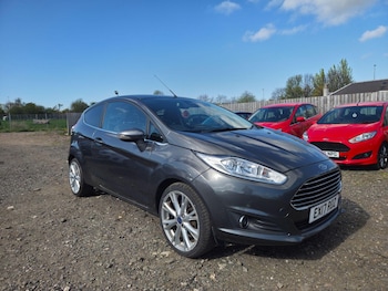 Used Ford Fiesta 2017 for sale - 78785828: Photo