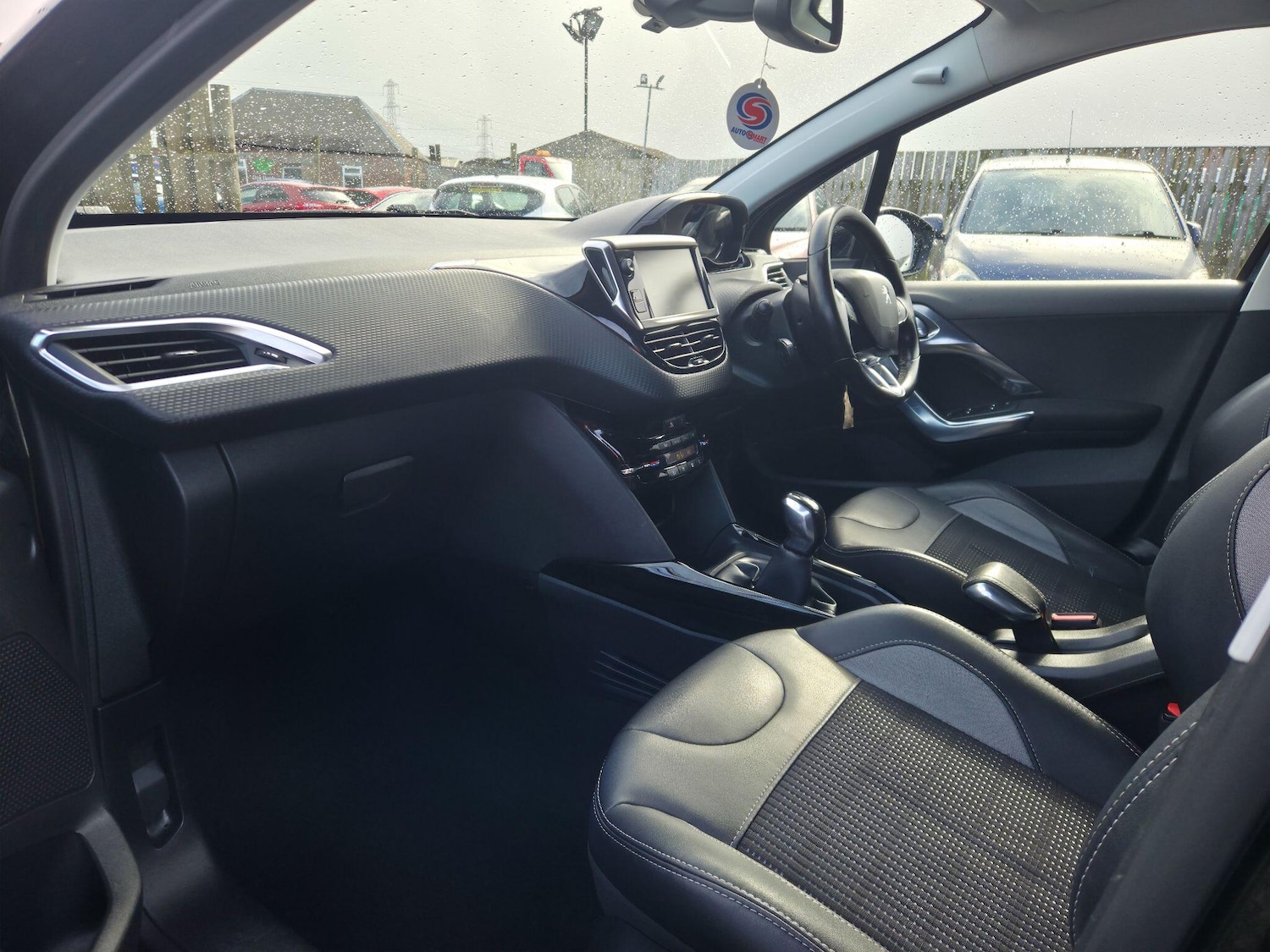 Used Peugeot 2008 2016 for sale - 78072399: Photo 16