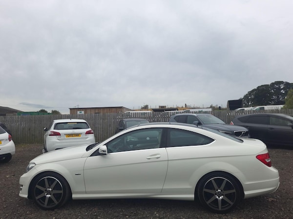 Used Mercedes-Benz C-Class 2012 for sale - 76174592: Photo 5