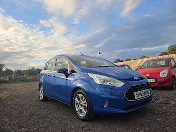 2012 (62) - 1.0T EcoBoost Titanium Euro 5 5dr