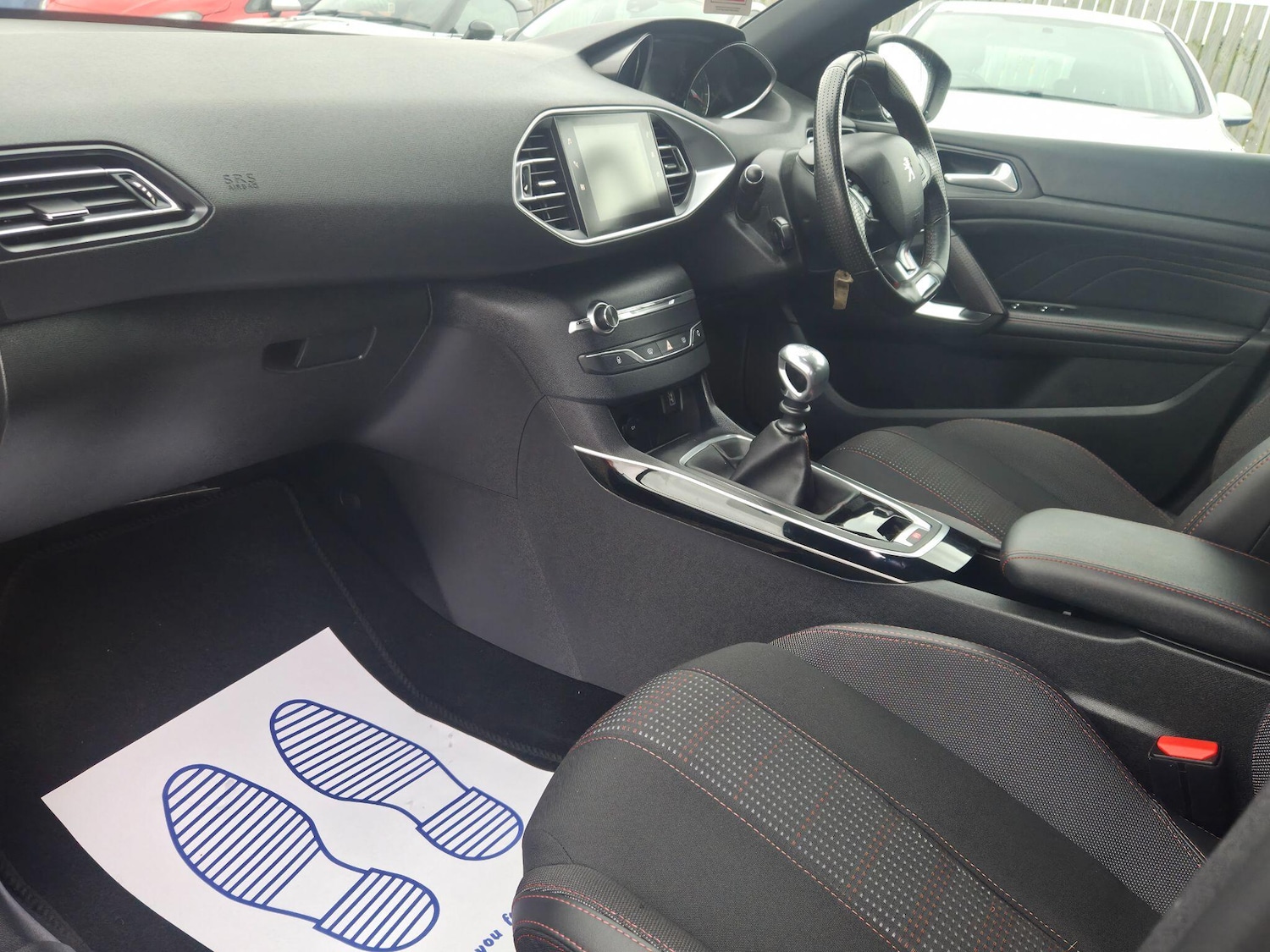 Used Peugeot 308 2018 for sale - 76752799: Photo 11